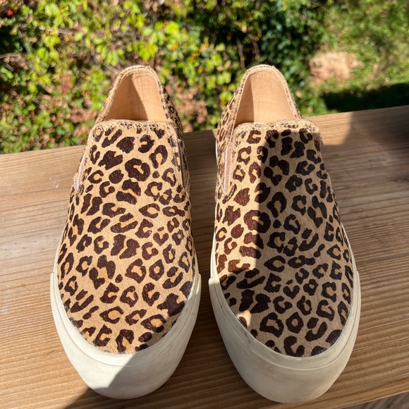 SeaVees animal print Cowhide shoes - Picture 2 of 6